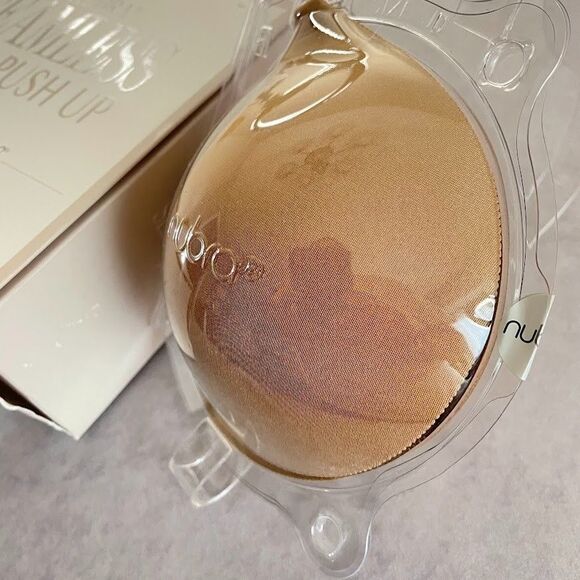 Fashion Forms Nubra Seamless Push Up Bra in Mocha Womens Size D NEW! Damaged Box - Picture 3 of 9